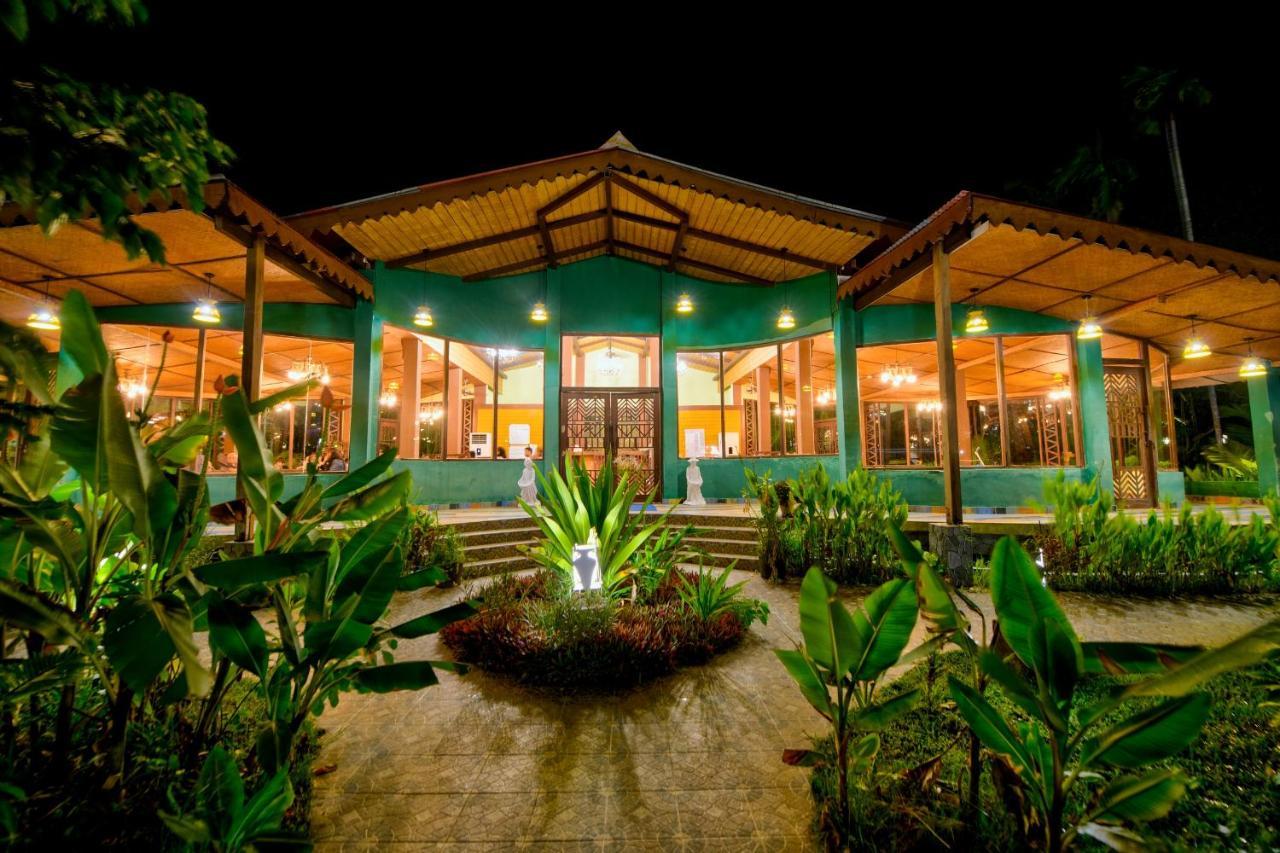 Silver Sand Village Resort Elephant Beach Exterior photo